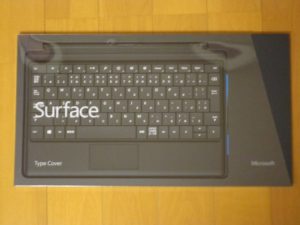 SurfaceのType Cover Touch Coverよりも厚みがあります