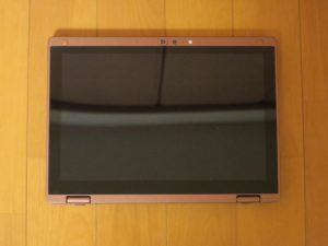 Panasonic Let's Note CF-RZ5CFEPR ディスプレイを裏返してタブレットモードにしたところ