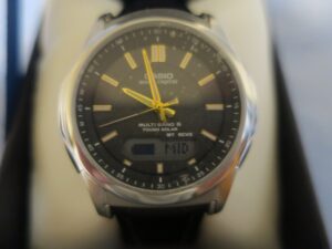 CASIO wave ceptor WVA-M630L-1A2JF 電池残量LED表示