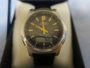 CASIO wave ceptor WVA-M630L-1A2JF 秒LED表示