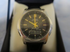 CASIO wave ceptor WVA-M630L-1A2JF ストップウォッチLED表示