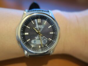 CASIO wave ceptor WVA-M630L-1A2JF 腕に付けてみました