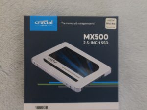 crucial MX500 2.5インチ SSD 1000GB 外箱