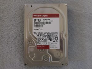 Western Digital WD-RED 8TB HDD SATA 8Gb/s WD80EFBX HDD本体