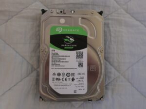 SEAGATE BarraCuda 8TB HDD SATA ST8000DM004 HDD本体