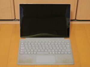 Surface Pro 7+ LTE Advanced 本体 ＋ ALCANTARA Signature タイプカバー