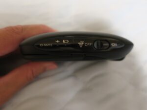 SHARP IG-NM1S-B プラズマクラスターイオン発生器 本体側面 LEDと電源スイッチ