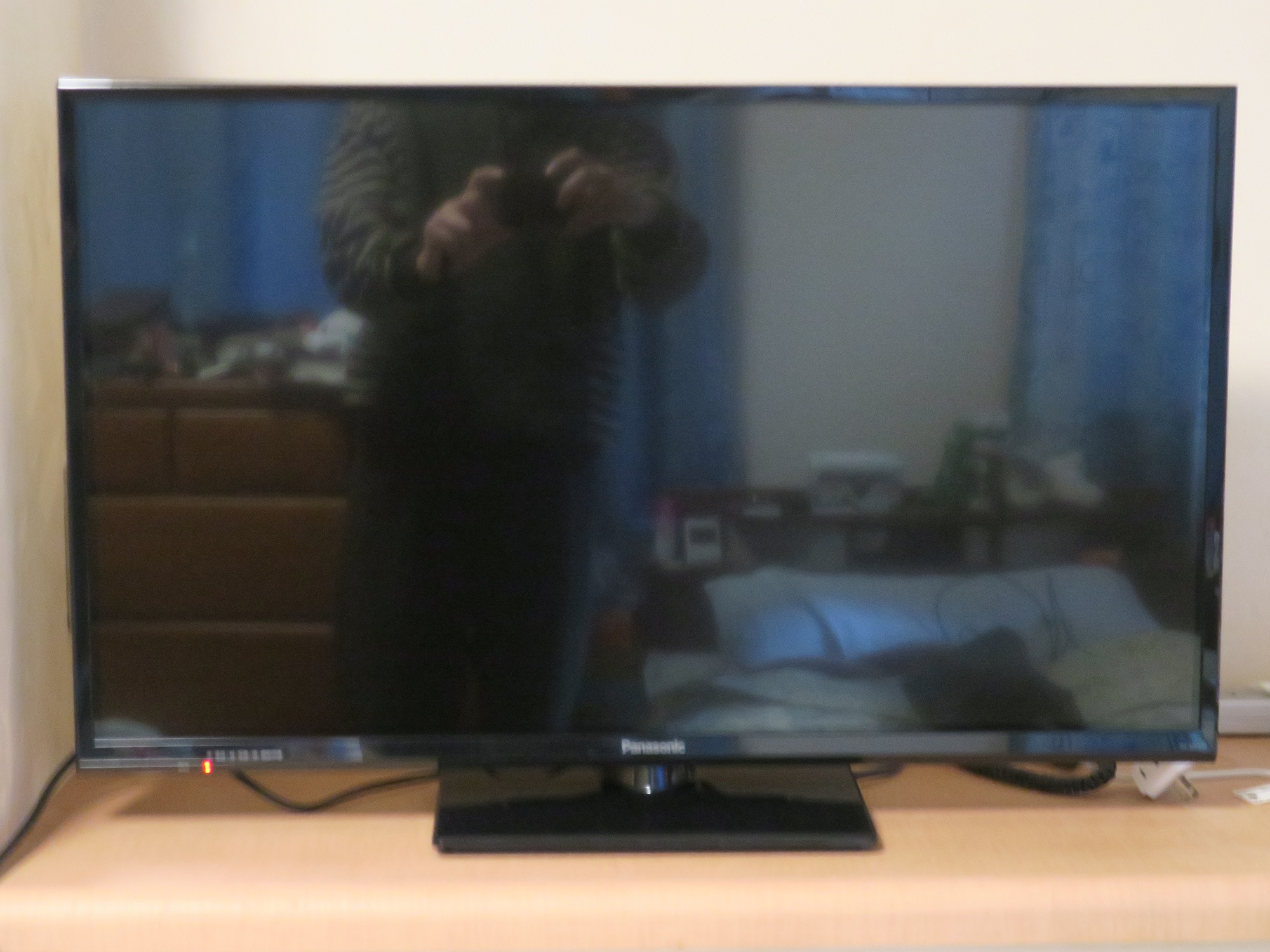 Panasonic 液晶テレビ VIERA TH-32E300