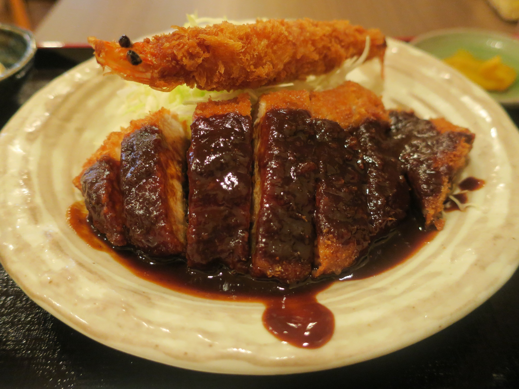 名古屋めし定食 みそカツ＋エビフライ さくら亭にて