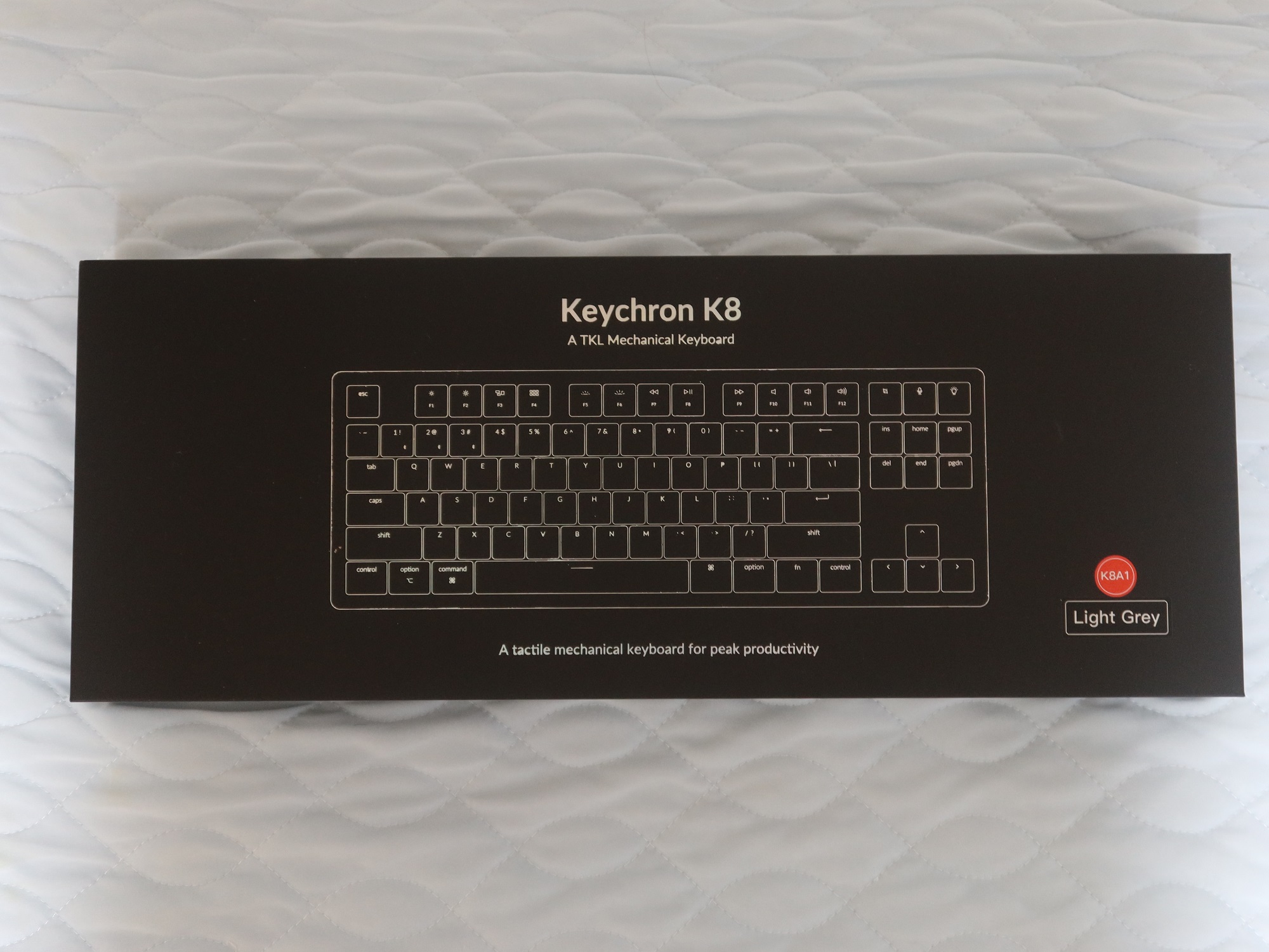 Keychron K8 外箱
