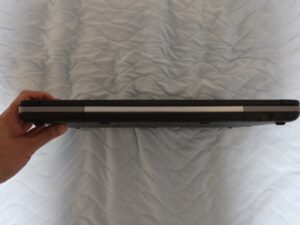 HP ProBook 650 G1 本体背面