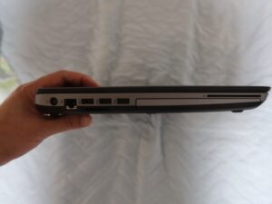 HP ProBook 650 G1 本体左側