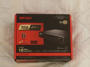 BUFFALO 10G/2.5G 6ポートスイッチングハブ LXW-10G2/2G4 外箱