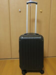 スーツケース KD-SCK キャリーバーは結構伸びます