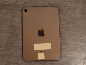 iPad mini 第6世代 パープル 64GBモデル SIMフリー 本体裏面