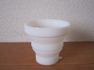 たためる携帯コップ Lサイズ 広げたところ 約200ml入ります