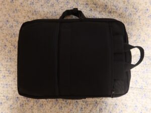 Evoon マルチビジネスリュック 3.0 ベルトを収納したところ ポケットが2つあります