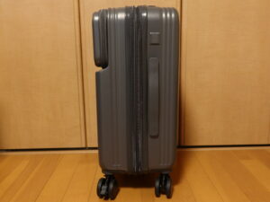 YUWEIJIE H1053 Sサイズ グレー 右側 ハンドルとUSBポートがついています